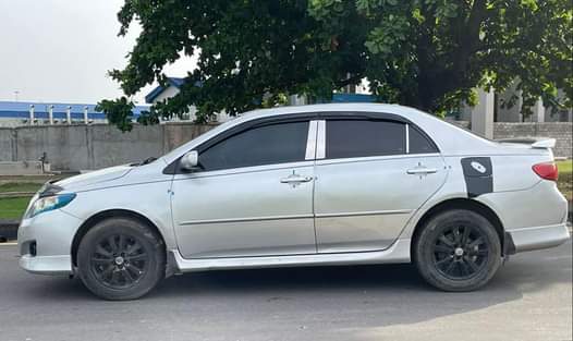 A picture of Quick deal. V. Clean 2010 Toyota corolla sport. First user