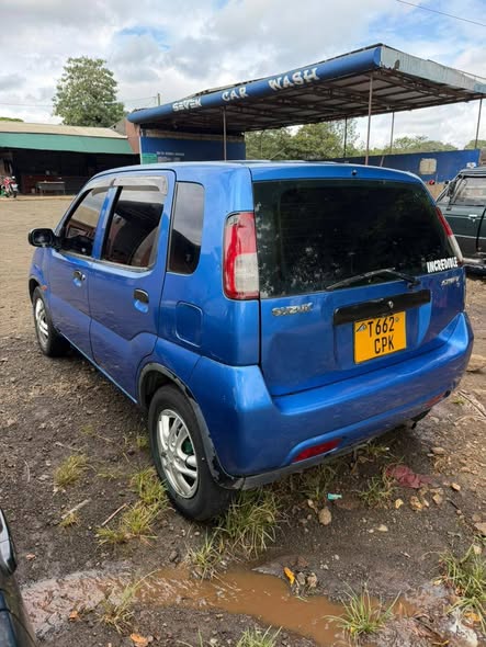 A picture of SUZUKI SWIFT