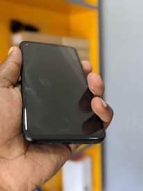 A picture of Google pixel 4a Gb 128 290k