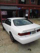 A picture of Neatly used toyota camry a k a drop light with