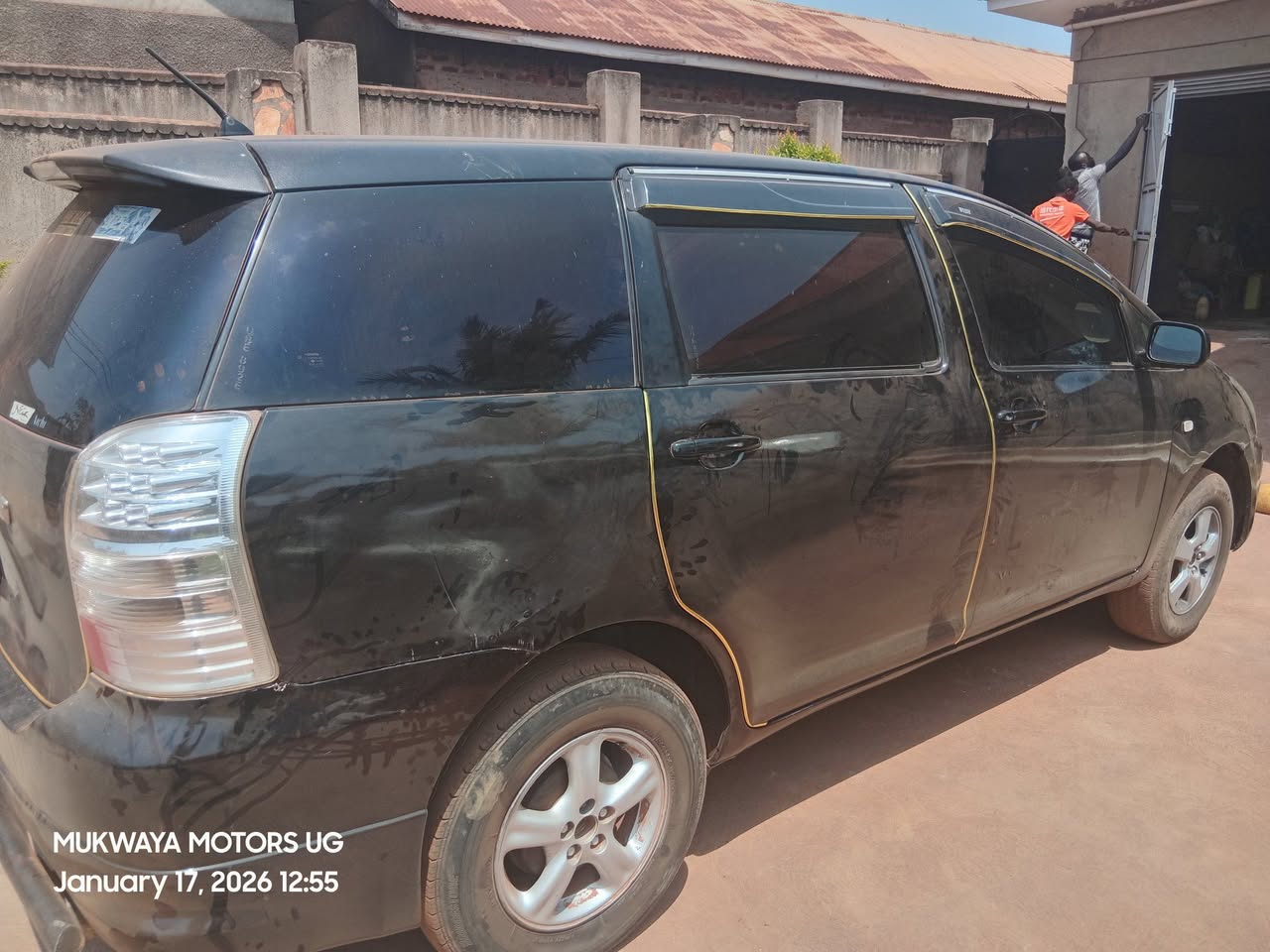 A picture of Toyota wish