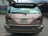 A picture of Lexus Rx 300 2002 model