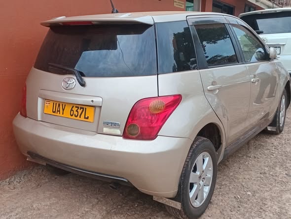 A picture of WE BUY AND SELL CARS
