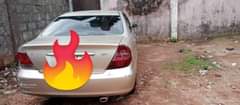 A picture of Clean and sound Toyota sienna 2004 model