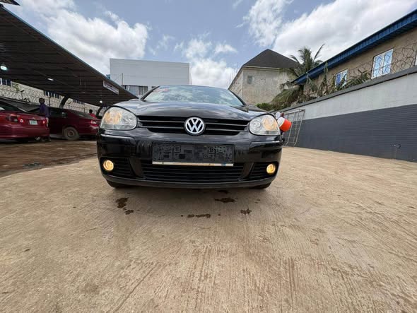 A picture of Quickly grab it now FORIENG used Toks Golf 5 2007