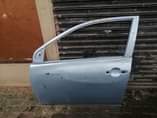 A picture of Toyota quest L front door