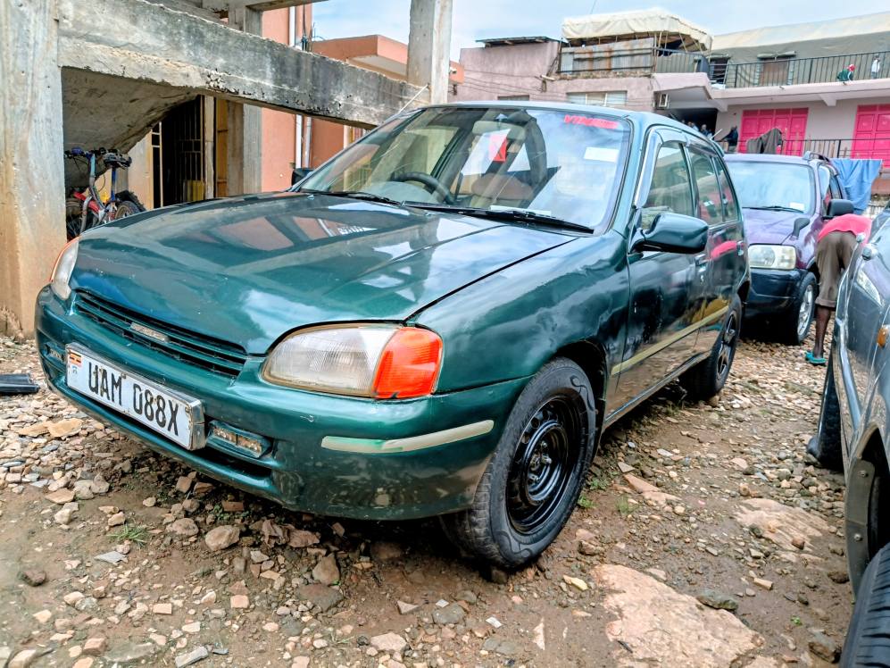 A picture of Starlet Perfect condition Call 0757294136