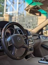 A picture of CLEAN TITLE MB ML350 2011 12 model Everywhere good First