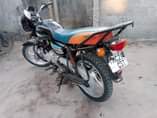 A picture of BOXER 125 CST GIA 5 INAUZWA BEI LAK 950000 TU