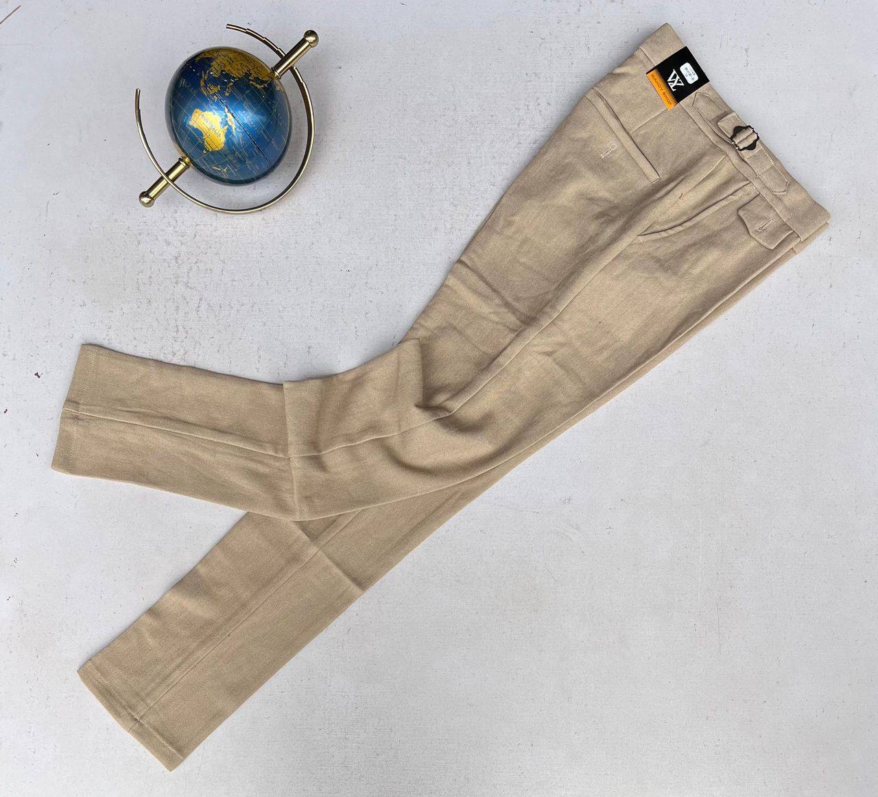 A picture of Beltless trousers