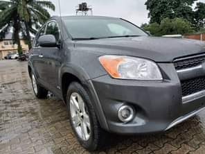 A picture of BELGIUM GRADE 2012 MODEL TOYOTA RAV4 First body Untouched V6