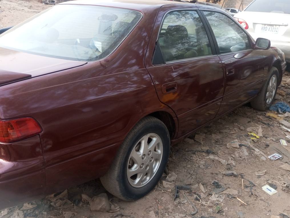 A picture of Distress Rush On Toyota Camry