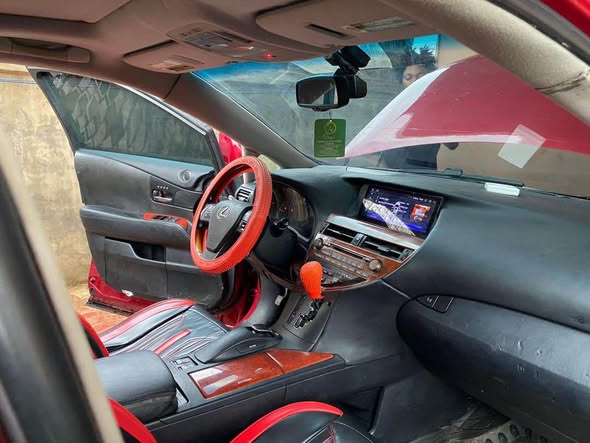 A picture of Lexus Rx 350 2011