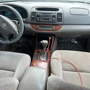 A picture of TOYOTA CAMRY