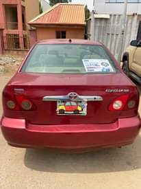 A picture of Toyota Corolla 2004