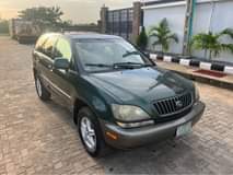 A picture of Naija used rx 300