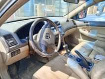 A picture of Honda Accord 2004