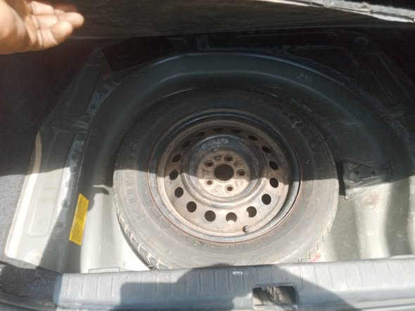 A picture of Toyota Corolla LE Belgium Standard Untampered Engine And Gear The