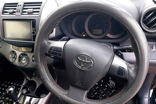 A picture of Vanguard NOTE Model 2013 7 Seater Call 0703273550