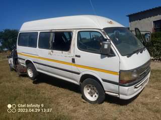 used toyota hiace