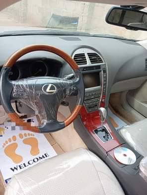 A picture of Toks standard Lexus Es350 First body Nothing to fix Everything