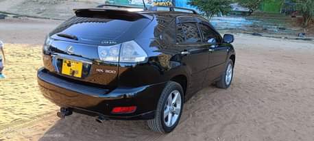 A picture of Toyota harrier Lexus for sell 24 m.