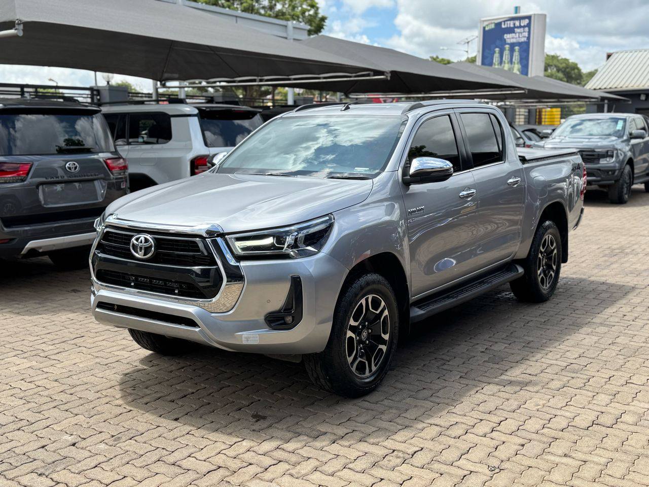 used toyota hilux