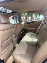 A picture of SUPER SHARP FIRST BODY LEXUS ES330 2006 MODEL WITH UNTAMPERED