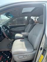 A picture of Lexus Rx330