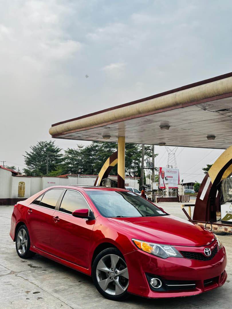 A picture of Toyota Camry SE 2013 Foreign used N15 500 000 00