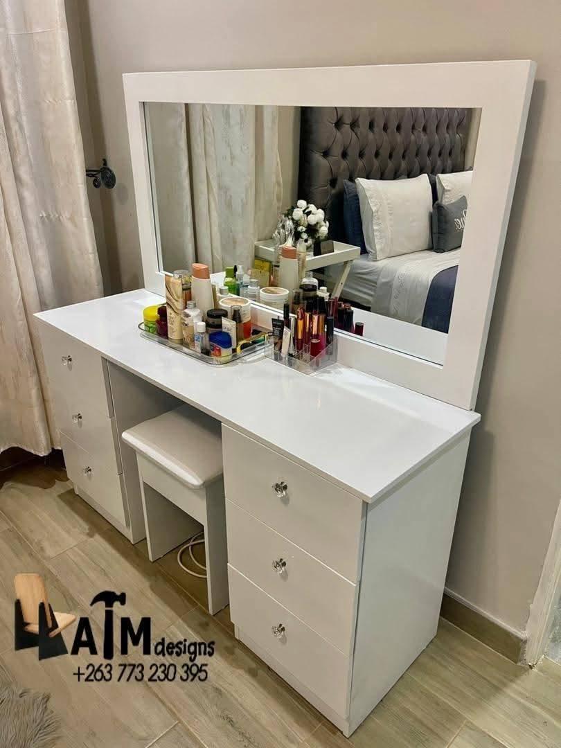 dressing table