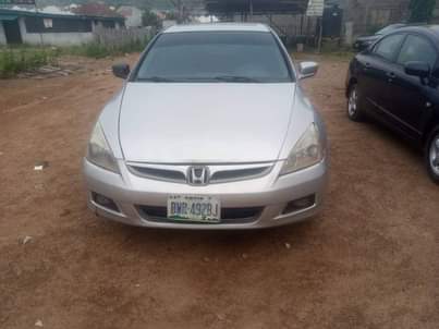 A picture of 2007 Distress Honda Accord