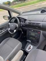 A picture of FORD GALAXY