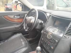 A picture of Neatly used Infiniti for sale everything is working perfectly fine