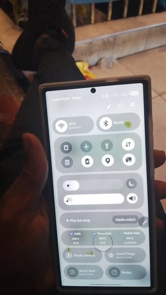 A picture of SAMSUNG S22 ULTRA