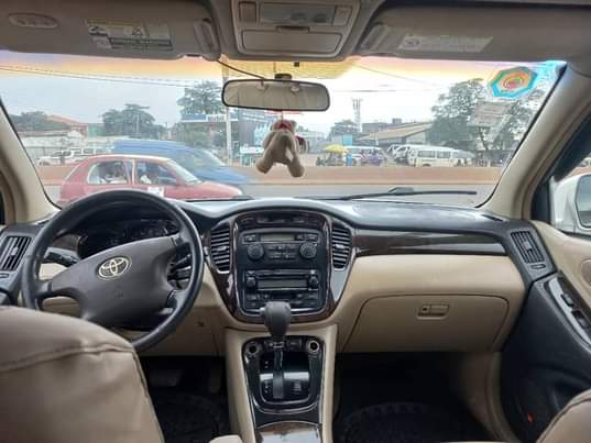 A picture of 2003 Toyota Highlander