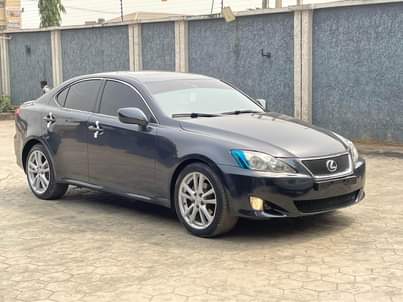 A picture of 2006 Lexuz IS250 09033805977