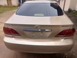 A picture of Lexus es330