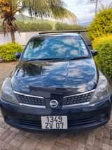 used nissan tiida