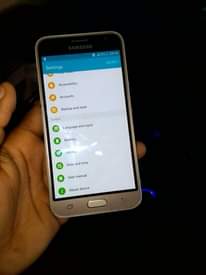 A picture of Samsung j3