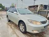 A picture of 2004 model Toyota Camry XLE V6 8 moths used Extremely