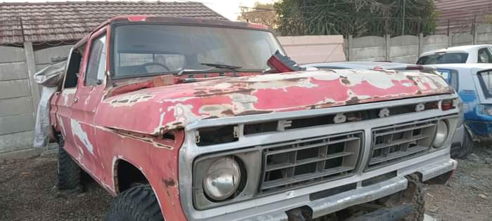 AUTO F.
