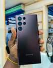 A picture of Samsung Galaxy s22 ultra deposit 200k committment we deliver to