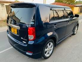 A picture of Toyota rumion