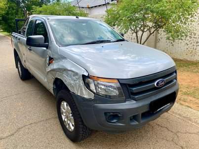 bakkies A.