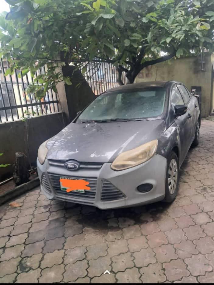 A picture of ford focus 2014