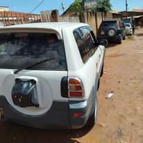 A picture of Toyota rav4
