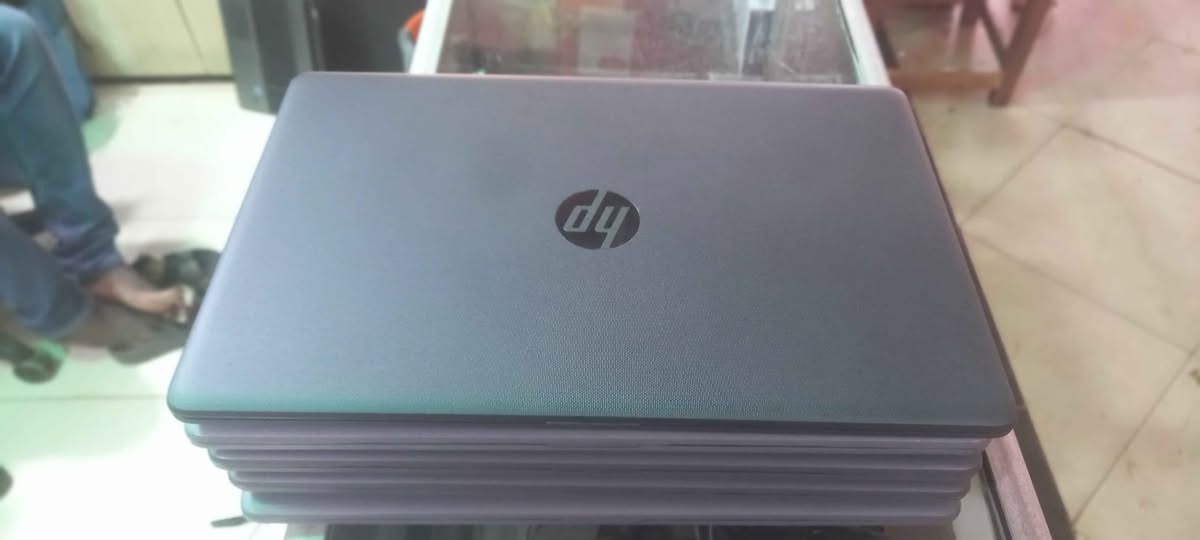 A picture of Laptops