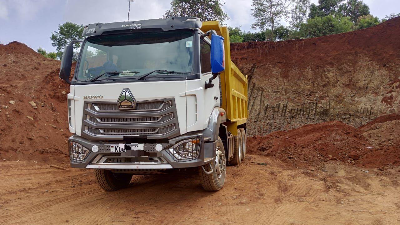 tipper truck