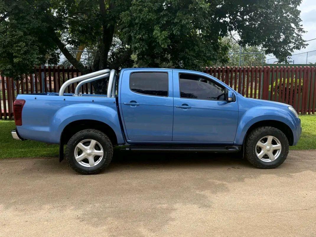 isuzu